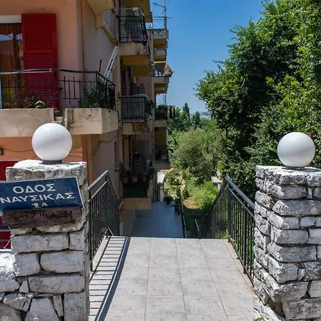 Jungle In The ,corfu - Kanoni *
